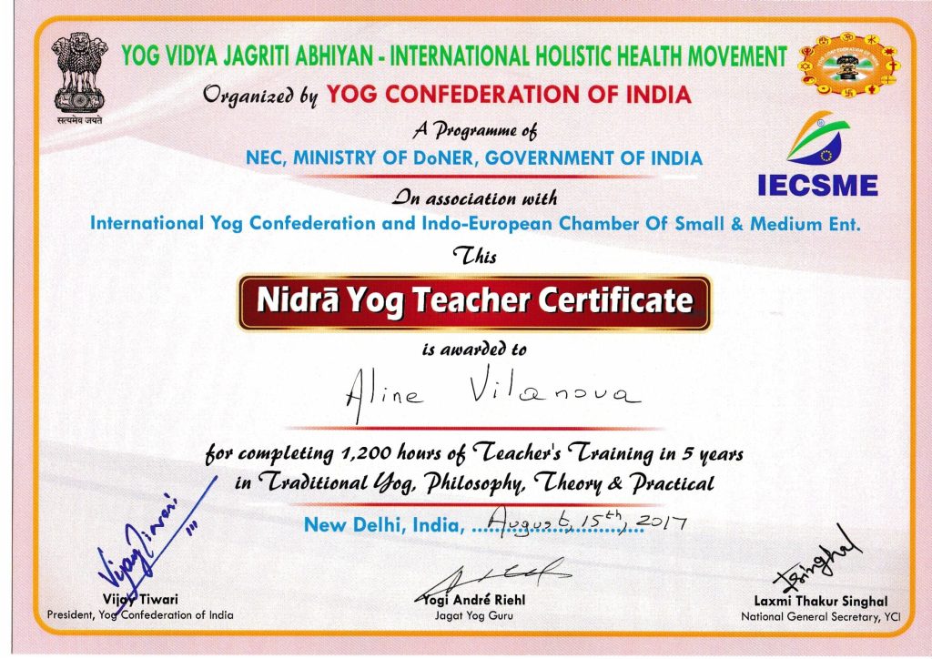 Certificat de professeur de Nidra Yoga d&eacute;cern&eacute; &agrave; Aline Vilanova, Inde, 2017.